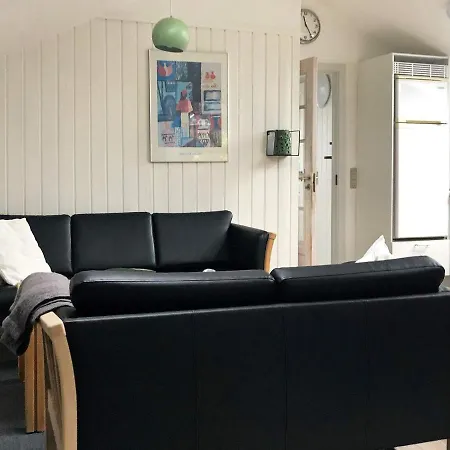 One-bedroom Holiday In בית נופש *